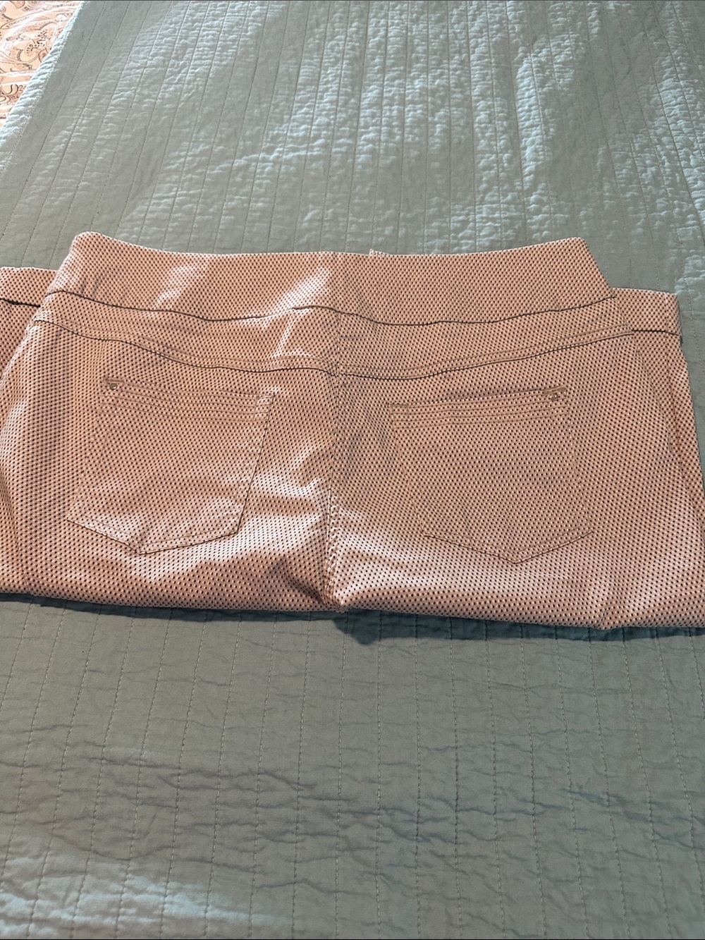 Westbound Tan Micro-Pattern Bermuda Shorts - Picture 5 of 7